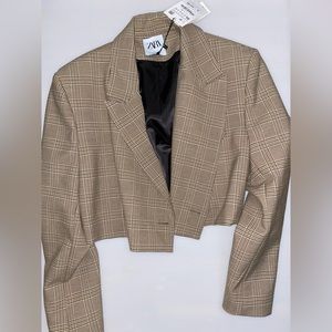 Flannel like cropped blazer